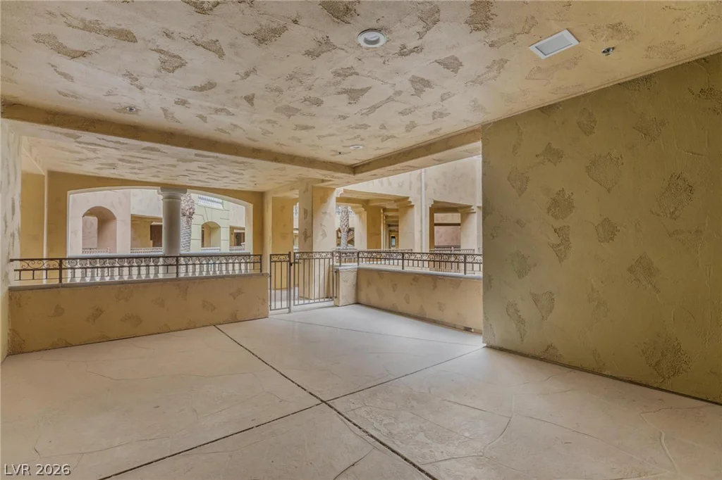 15 Via Mantova, Henderson, NV 89011