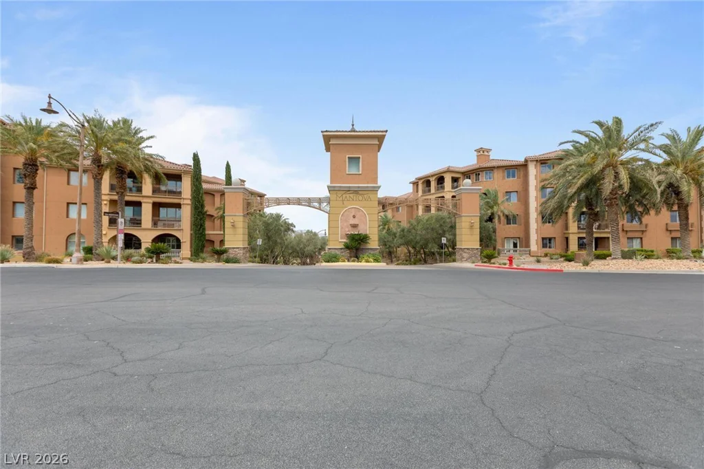 15 Via Mantova, Henderson, NV 89011