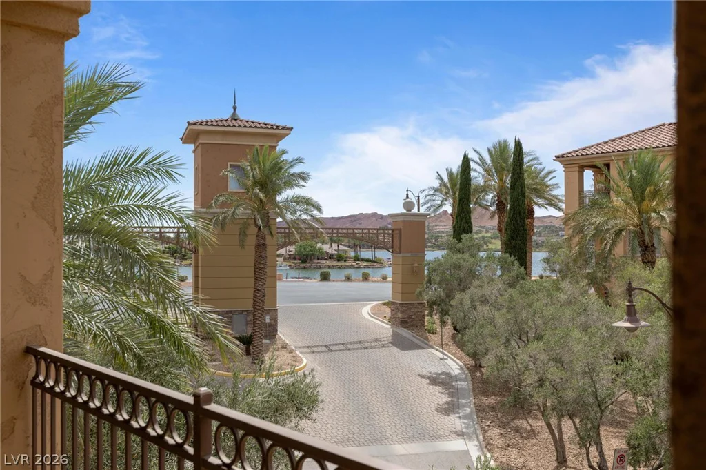 15 Via Mantova, Henderson, NV 89011