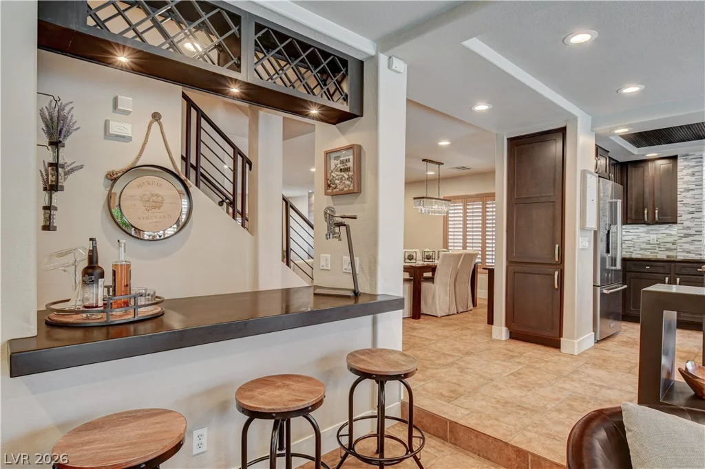 864 Eureka Falls, Henderson, NV 89052