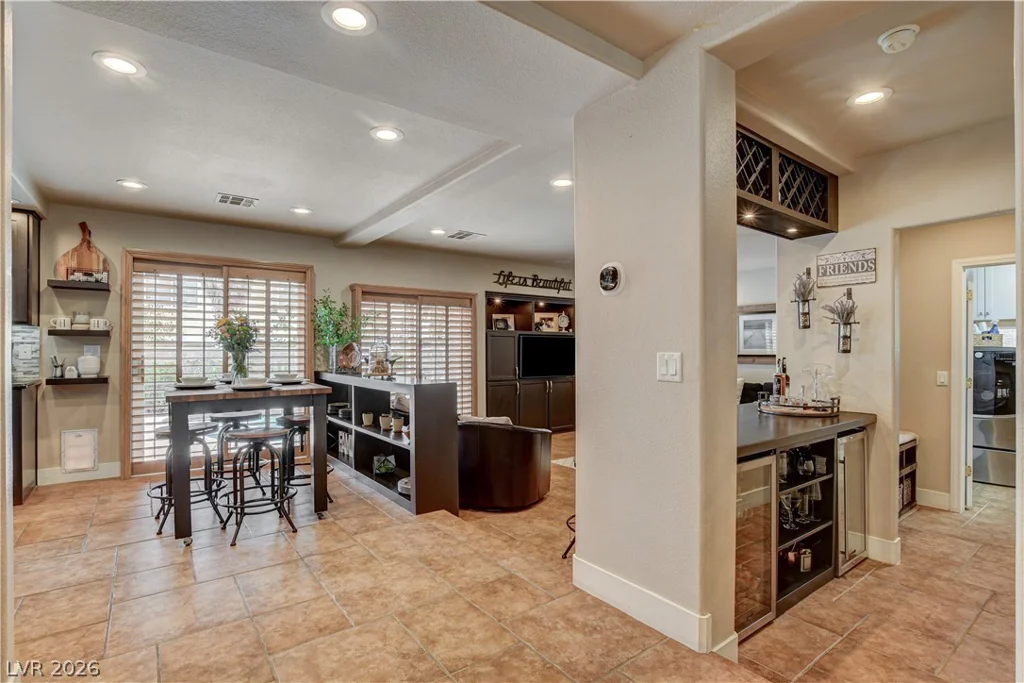 864 Eureka Falls, Henderson, NV 89052