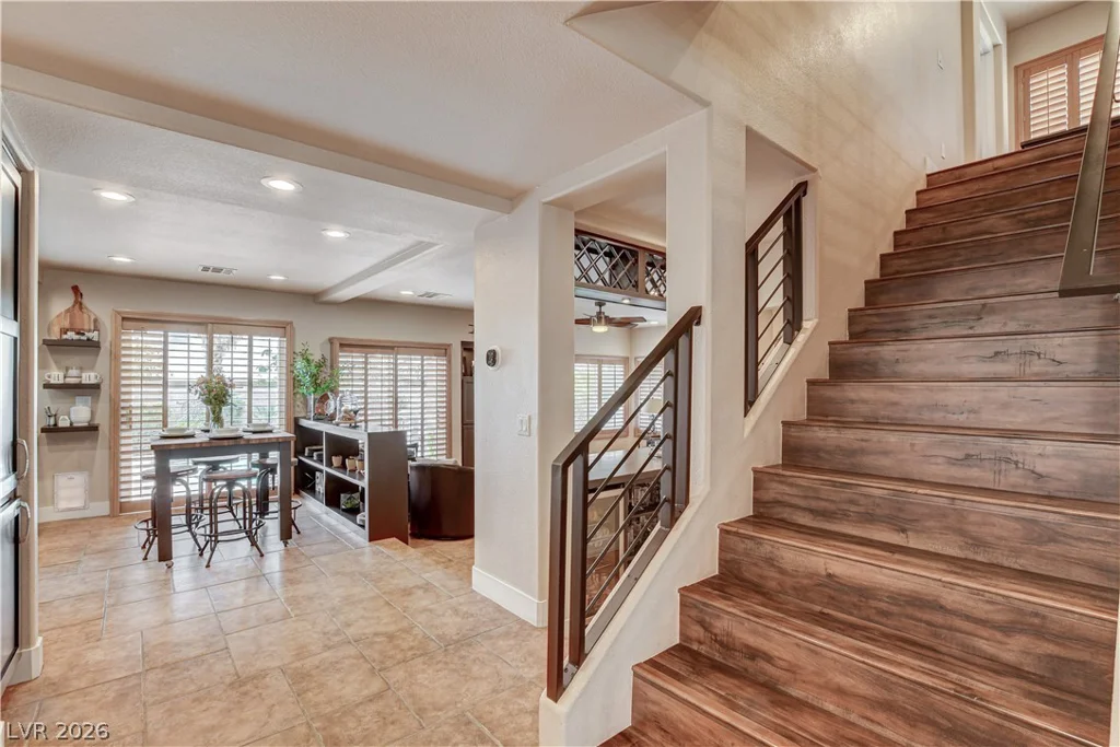 864 Eureka Falls, Henderson, NV 89052