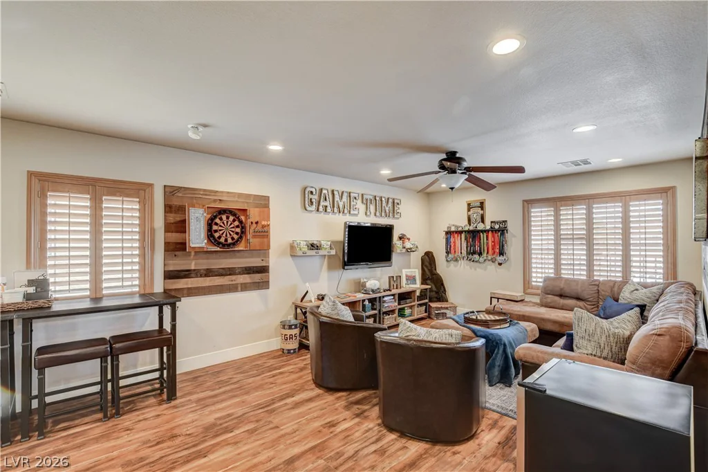 864 Eureka Falls, Henderson, NV 89052