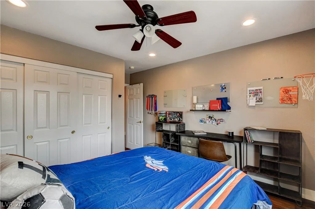 864 Eureka Falls, Henderson, NV 89052