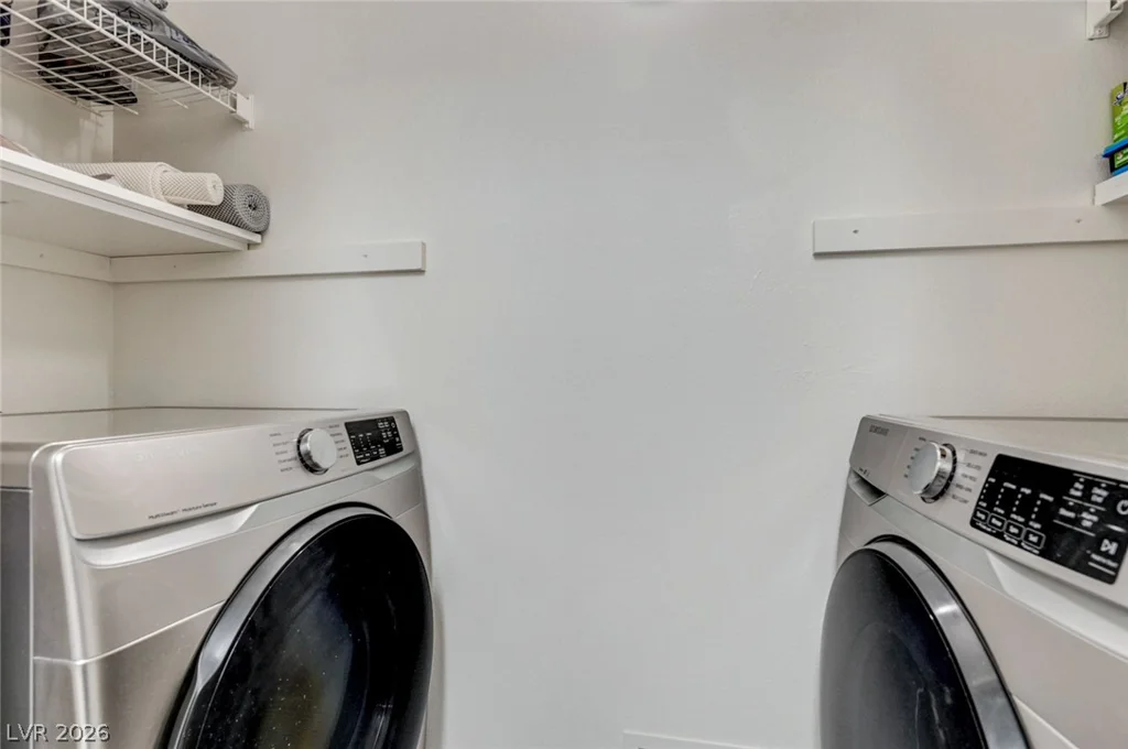 8000 Badura, Las Vegas, NV 89113