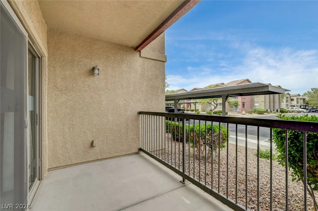8000 Badura, Las Vegas, NV 89113