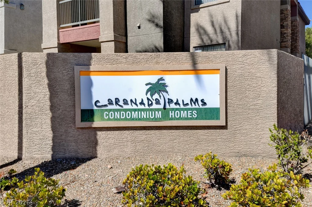 8000 Badura, Las Vegas, NV 89113