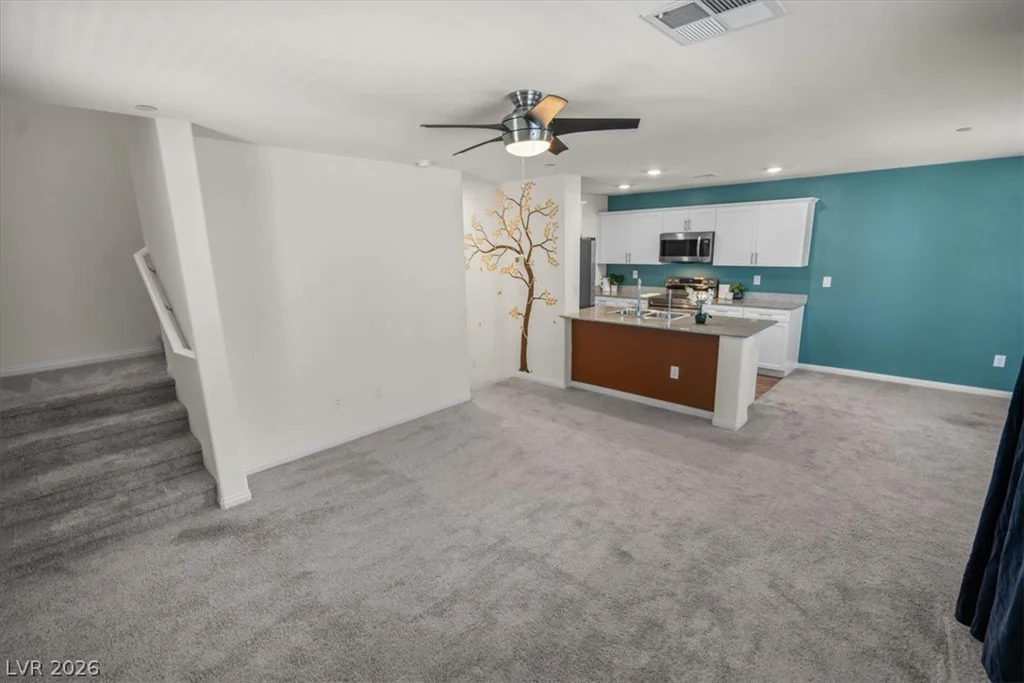 6940 Skyline Blue, North Las Vegas, NV 89086