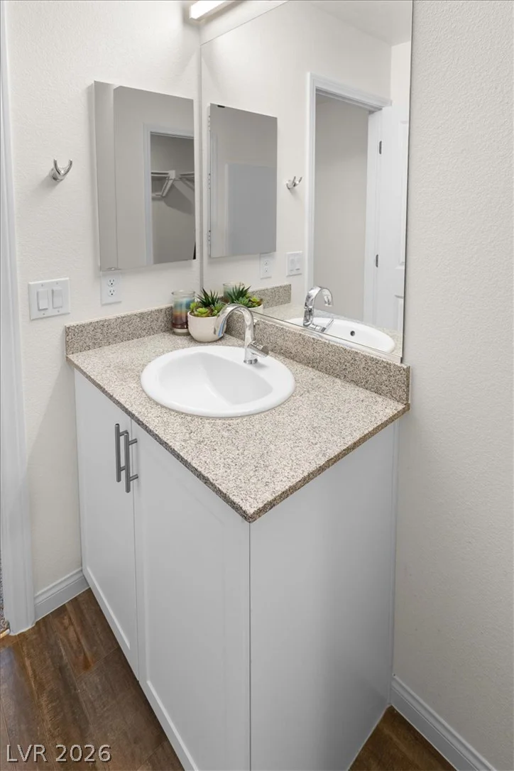 6940 Skyline Blue, North Las Vegas, NV 89086