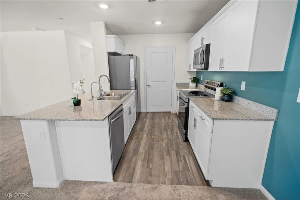 6940 Skyline Blue, North Las Vegas, NV 89086