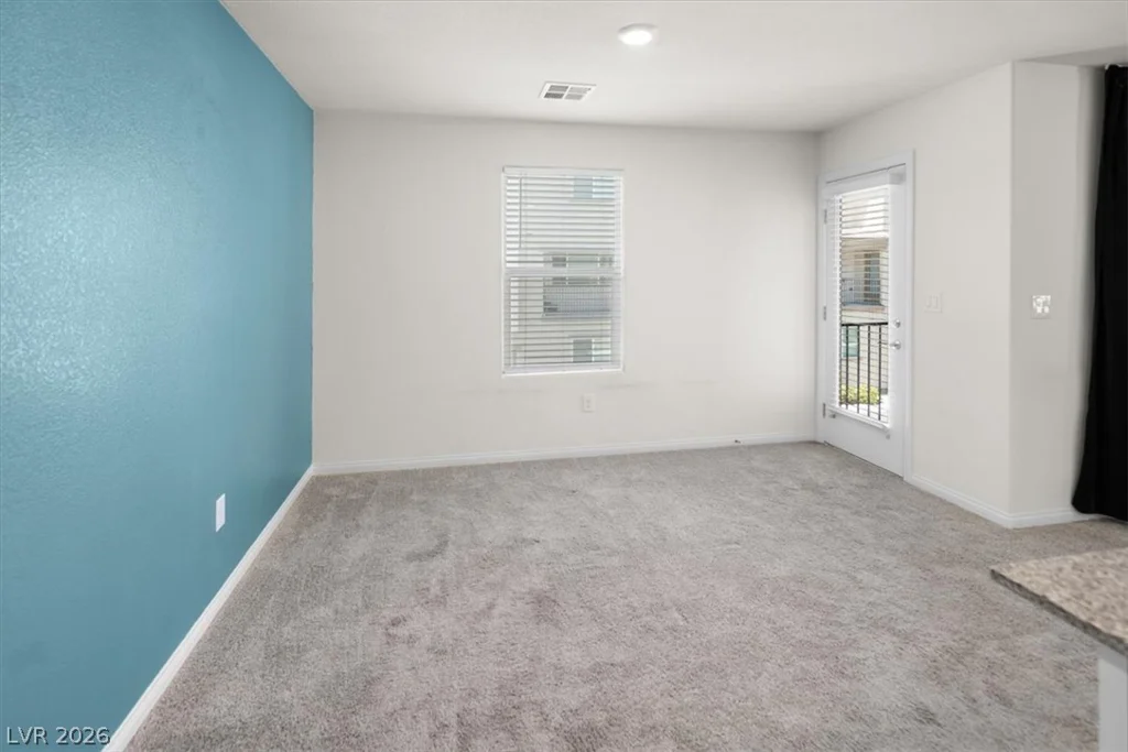 6940 Skyline Blue, North Las Vegas, NV 89086
