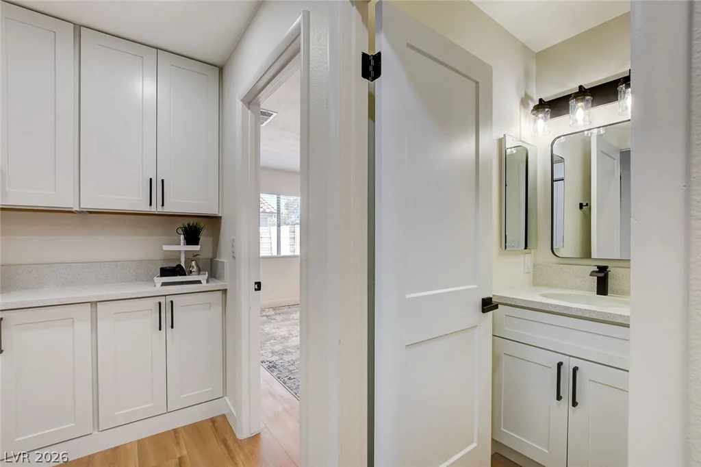 8208 Palmada, Las Vegas, NV 89123