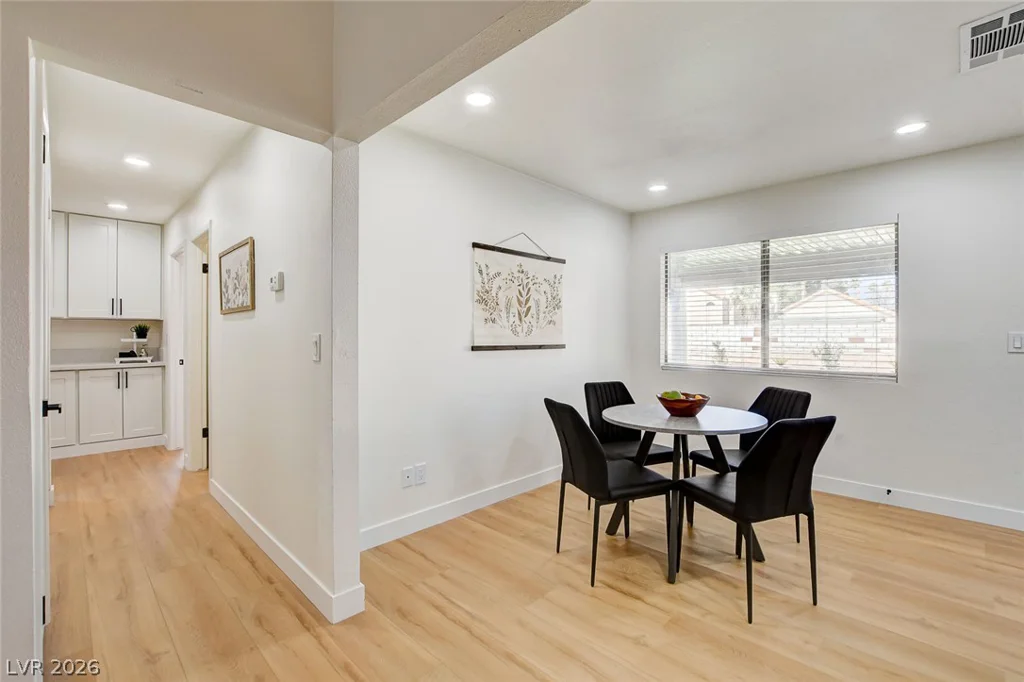 8208 Palmada, Las Vegas, NV 89123
