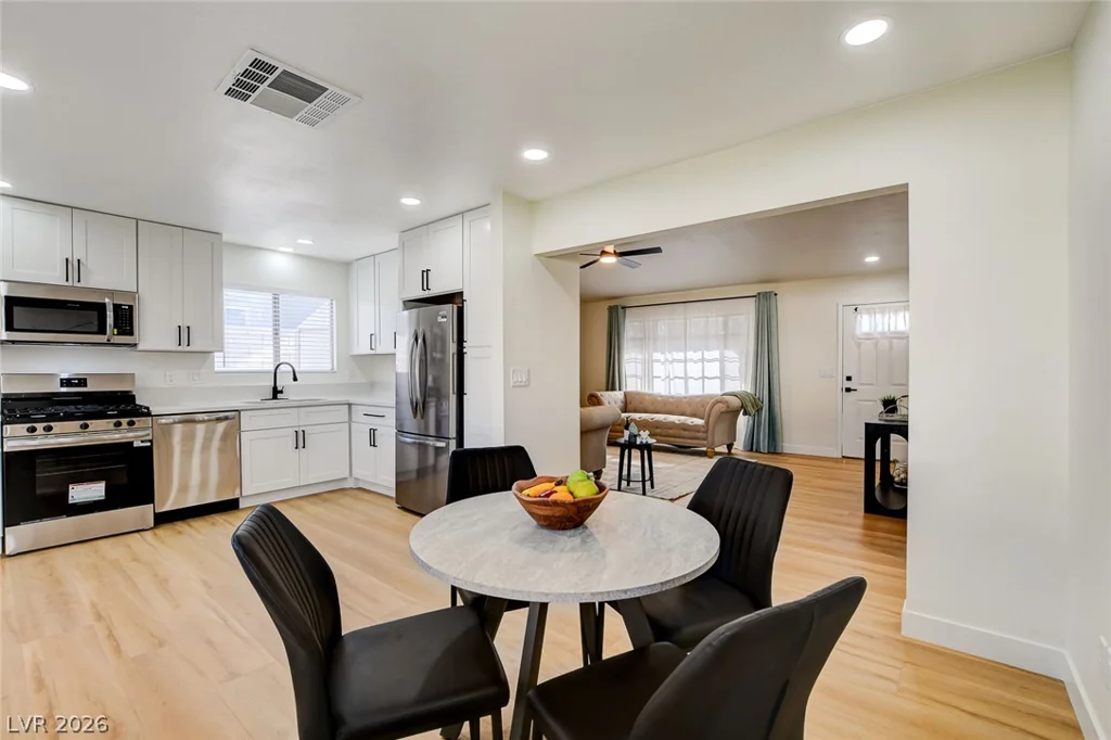 8208 Palmada, Las Vegas, NV 89123