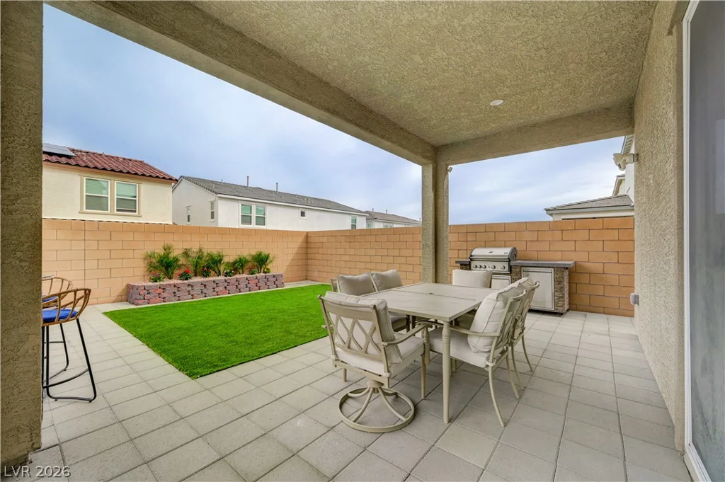 10226 Bismarck Palms, Las Vegas, NV 89166