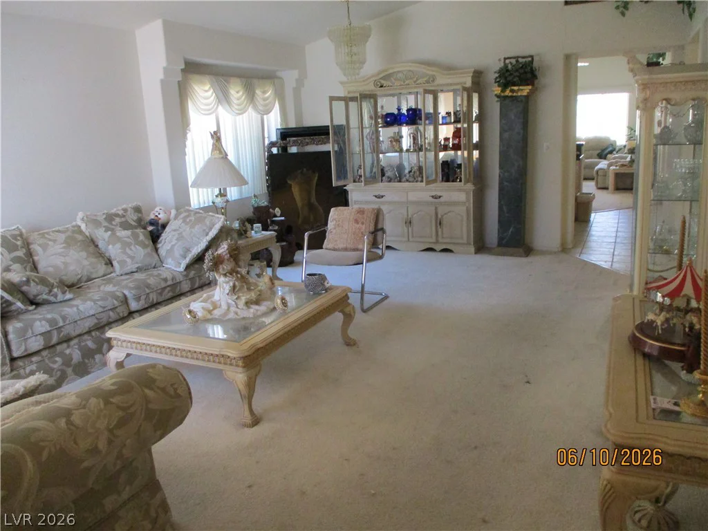 7963 Rainshower, Las Vegas, NV 89147