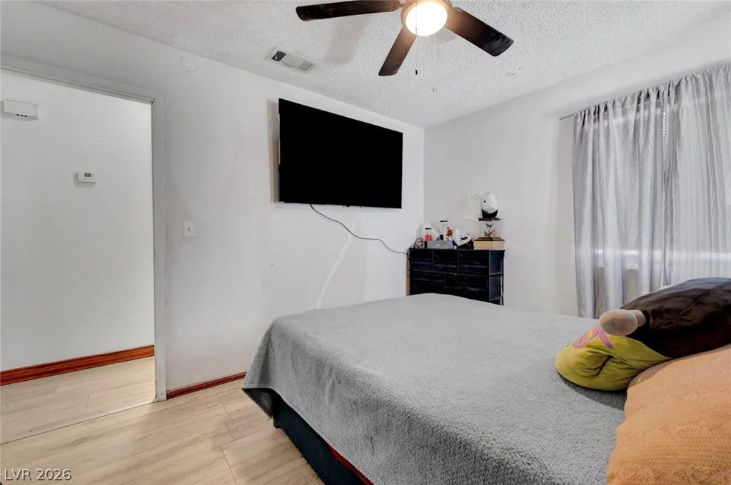 108 Sirnoble, Las Vegas, NV 89110