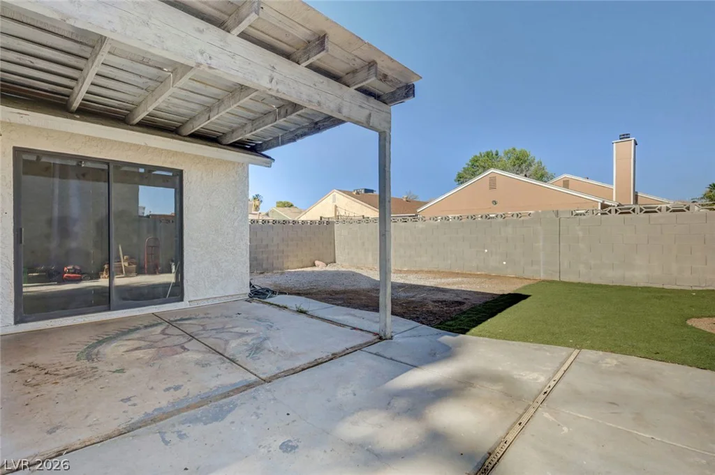 108 Sirnoble, Las Vegas, NV 89110