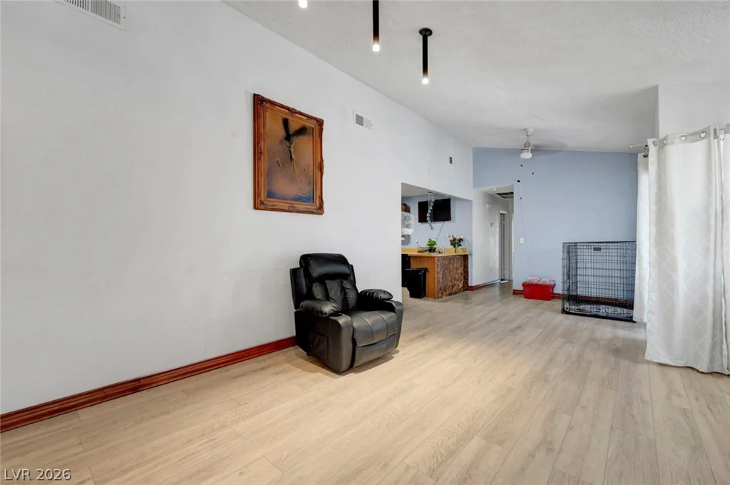 108 Sirnoble, Las Vegas, NV 89110
