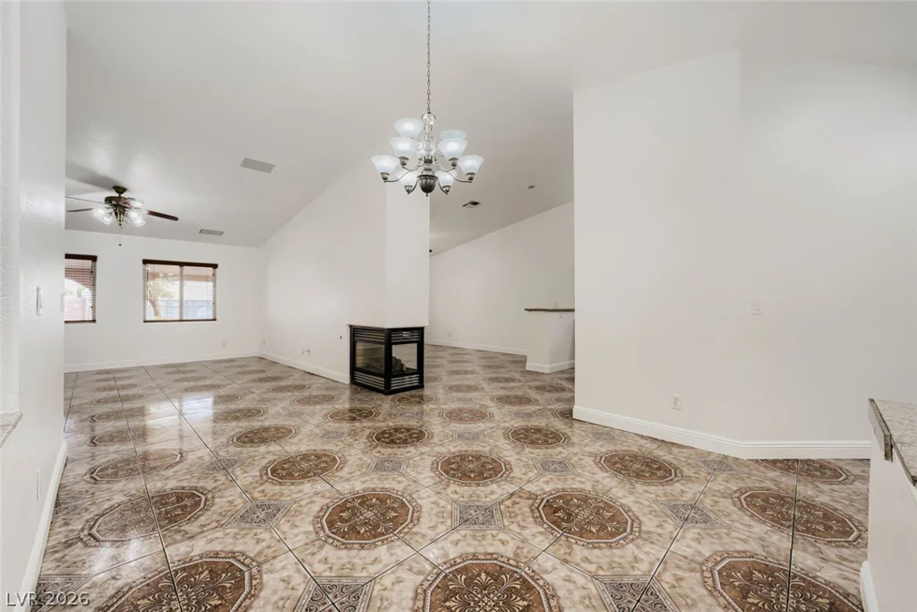 3913 Harris, Las Vegas, NV 89110
