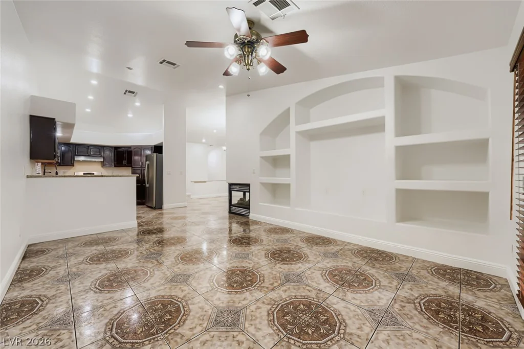 3913 Harris, Las Vegas, NV 89110