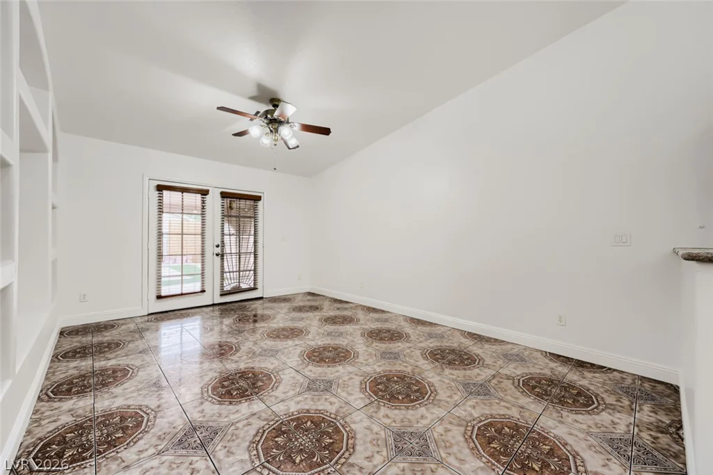 3913 Harris, Las Vegas, NV 89110