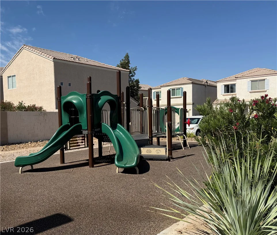 9950 Swimming Hole, Las Vegas, NV 89183