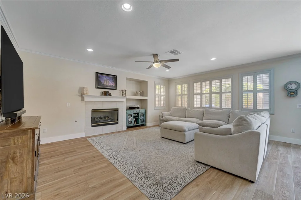 1830 Country Meadows, Henderson, NV 89012