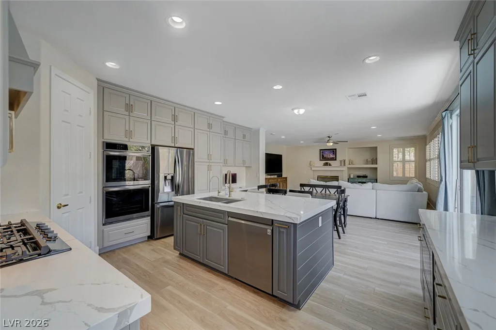 1830 Country Meadows, Henderson, NV 89012