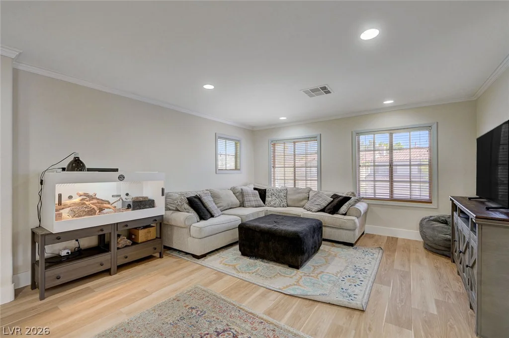 1830 Country Meadows, Henderson, NV 89012