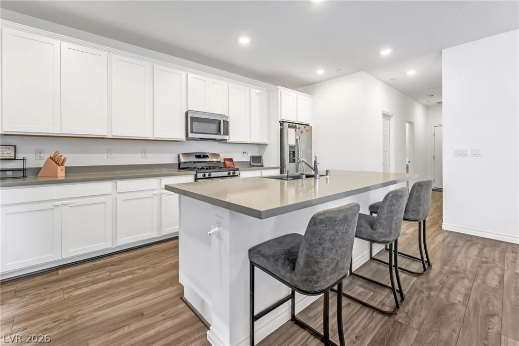 272 Mount Williamson, Henderson, NV 89015