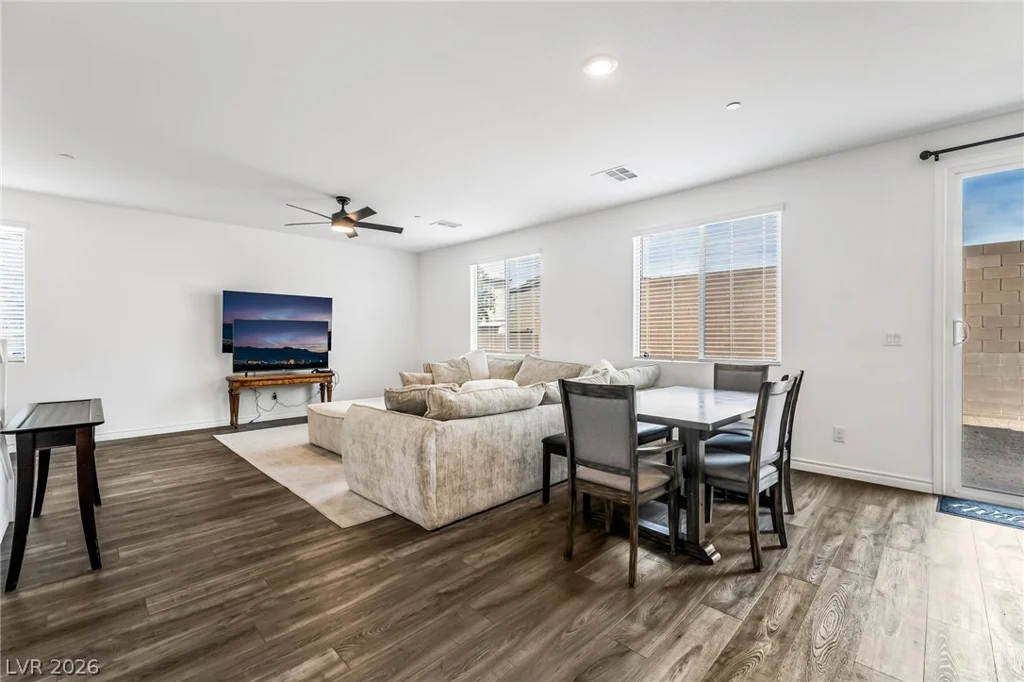 272 Mount Williamson, Henderson, NV 89015