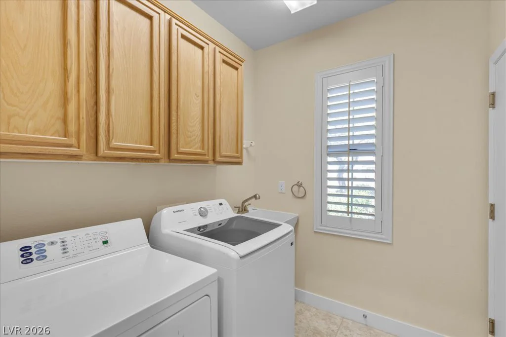 2860 Alder Lake, Henderson, NV 89052