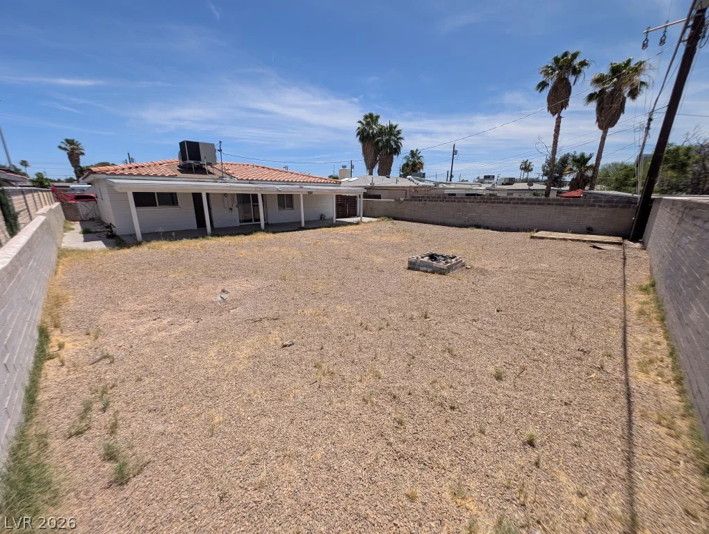 2216 Santa Ynez, Las Vegas, NV 89104