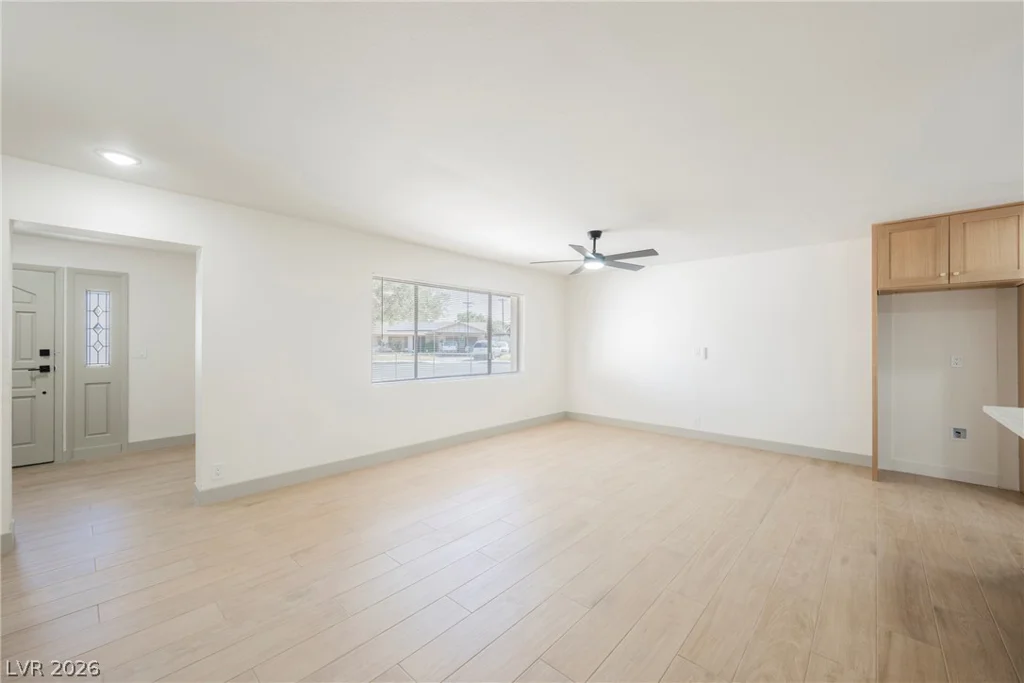 4413 Sunrise, Las Vegas, NV 89110