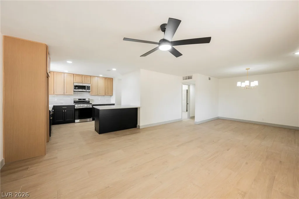 4413 Sunrise, Las Vegas, NV 89110