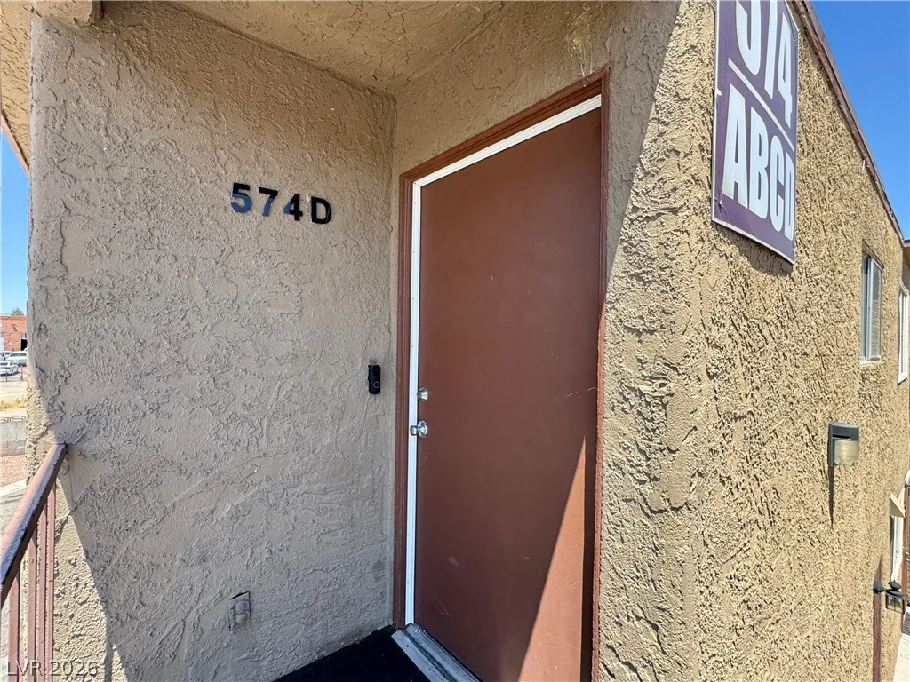 574 Roxella, Las Vegas, NV 89110