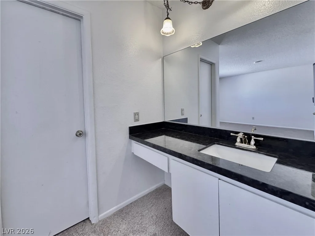 574 Roxella, Las Vegas, NV 89110