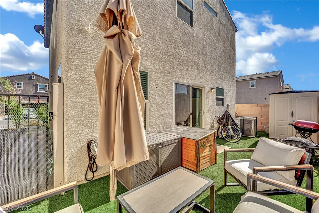 3636 Via Del Robles, Las Vegas, NV 89115