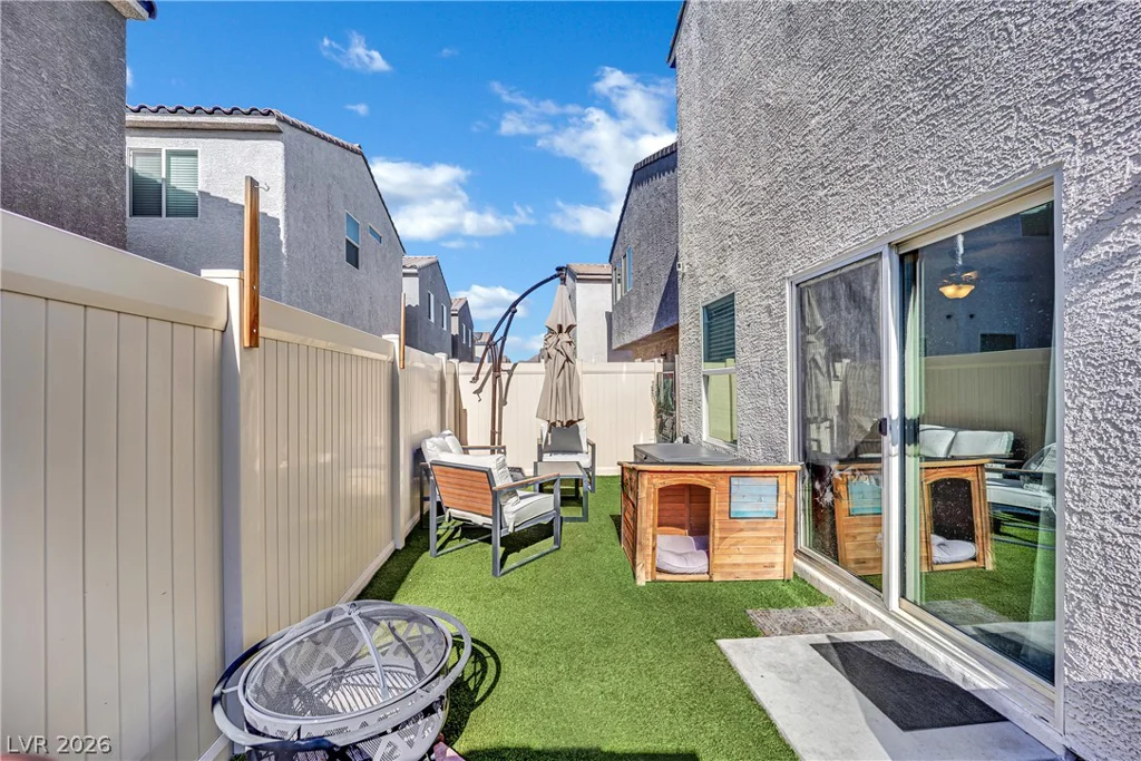 3636 Via Del Robles, Las Vegas, NV 89115