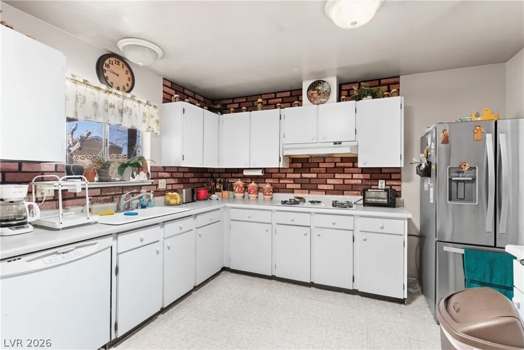 4341 El Esteban, Las Vegas, NV 89121