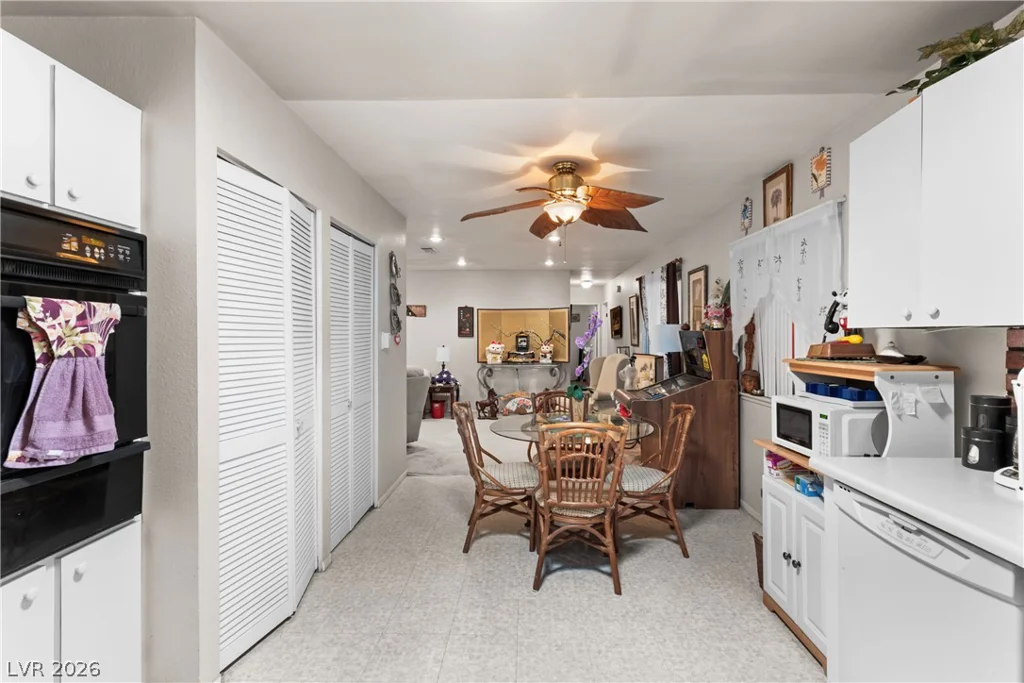4341 El Esteban, Las Vegas, NV 89121