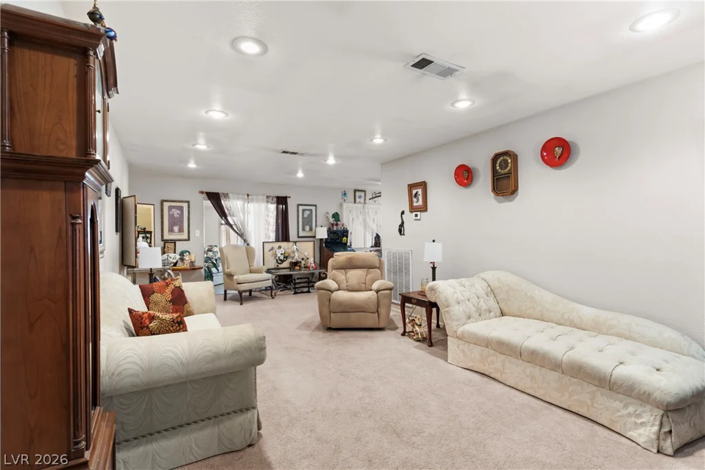 4341 El Esteban, Las Vegas, NV 89121