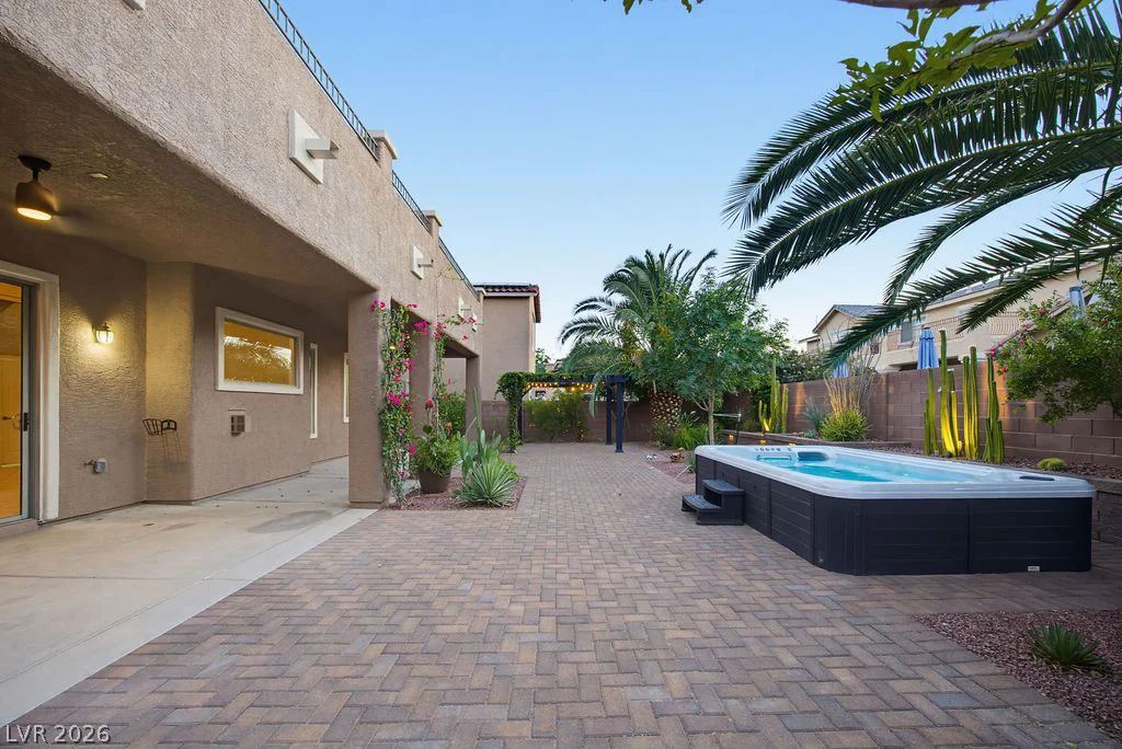 3744 White Lion, North Las Vegas, NV 89084