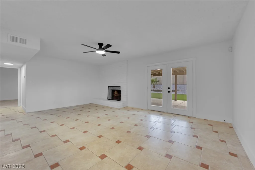 100 Sedran, Las Vegas, NV 89145