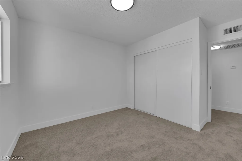 100 Sedran, Las Vegas, NV 89145