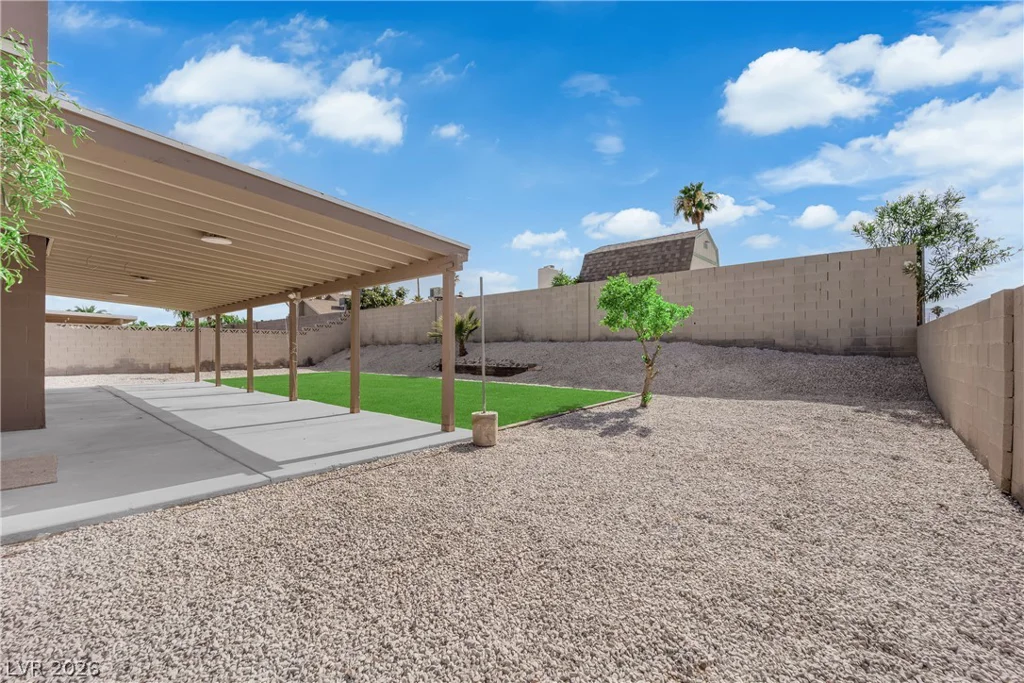 100 Sedran, Las Vegas, NV 89145