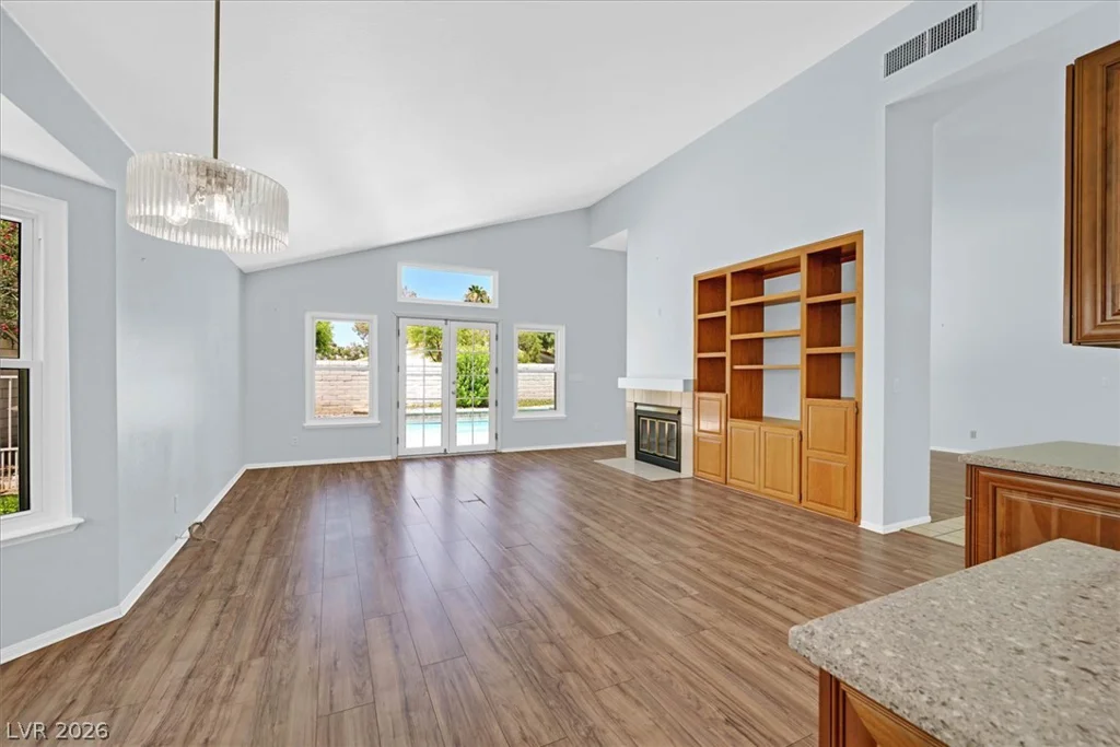 1926 Quimper, Henderson, NV 89014