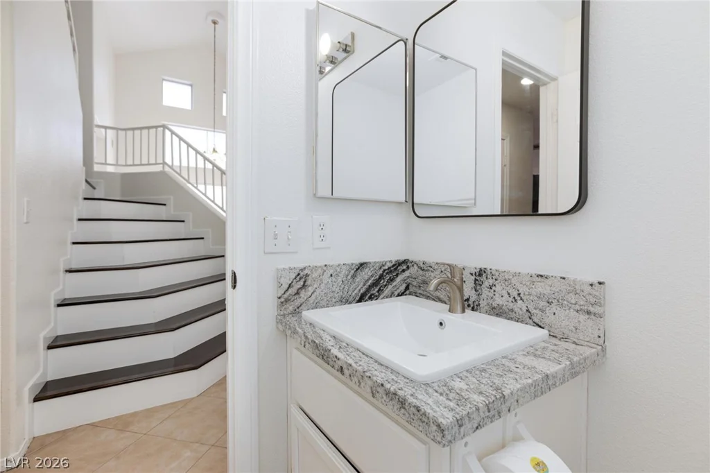 1209 Nugget Creek, Las Vegas, NV 89108
