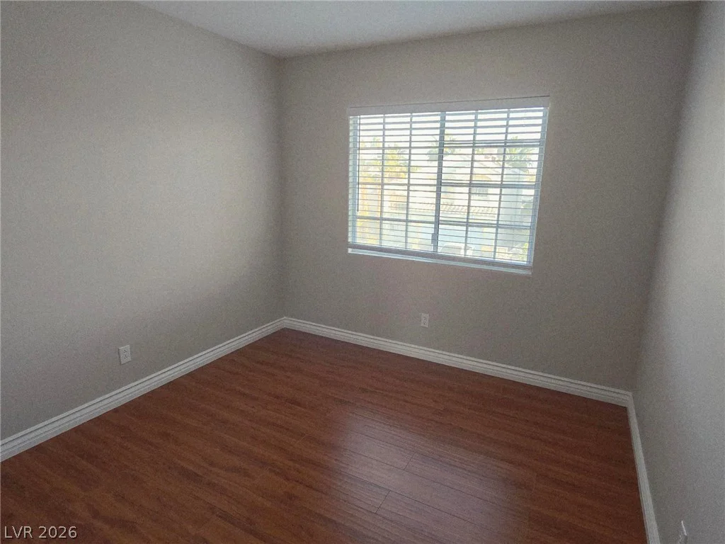 8998 Odense, Las Vegas, NV 89147